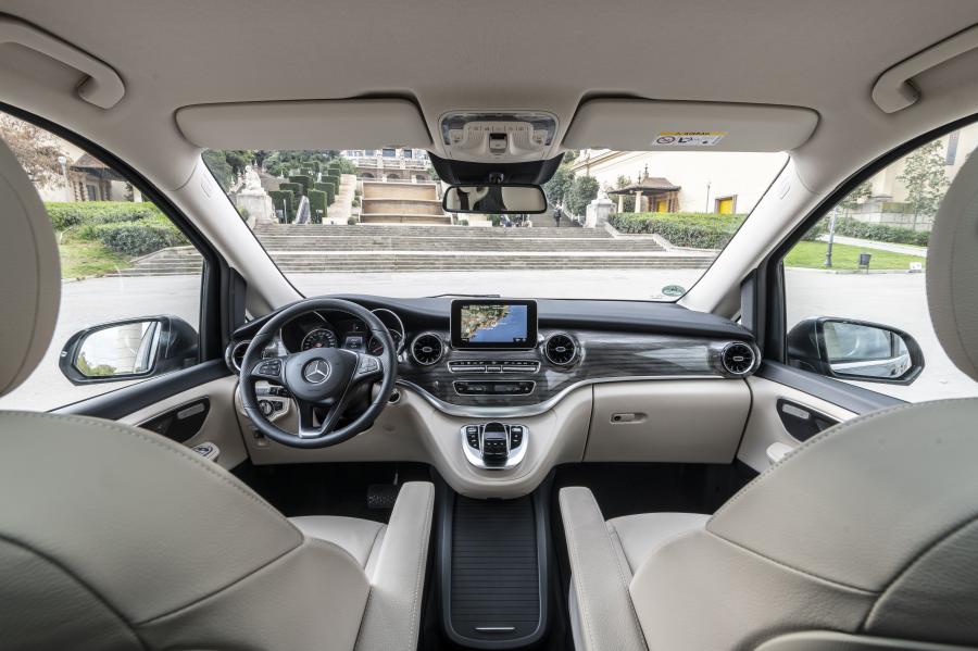 Торпедо Mercedes-Benz V300 d Avantgarde (Br.447) 2019 года  (WW) (фото 29 из 42)